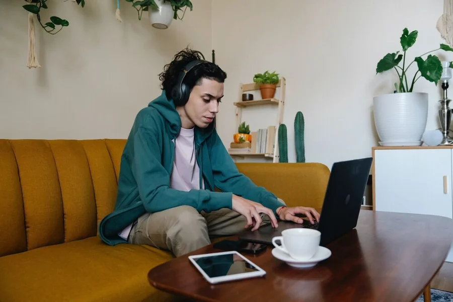 Albums vs Playlists