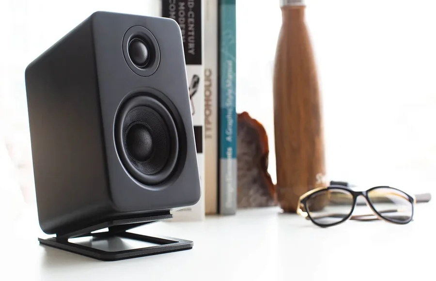 Kanto YU2 Powered Desktop Speakers