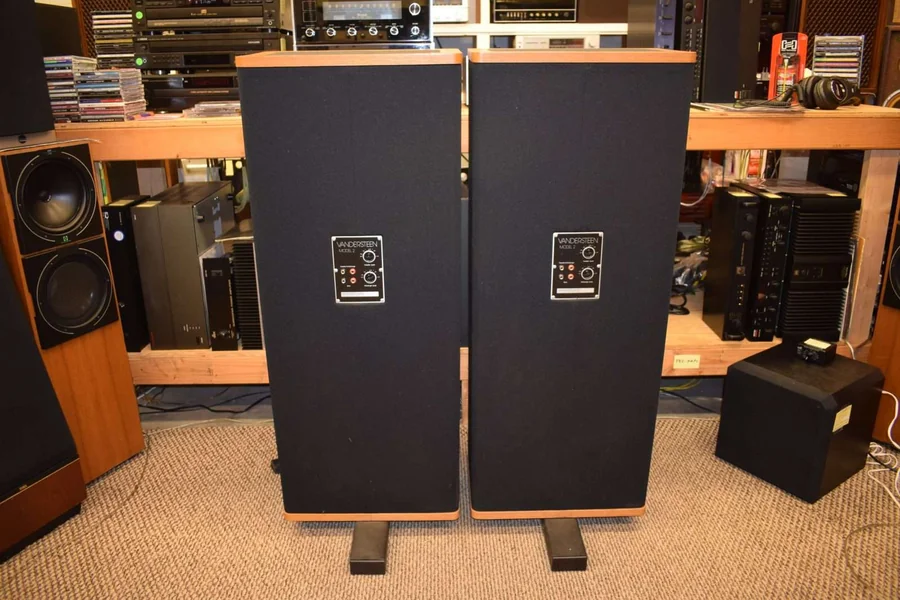 Vandersteen Speakers